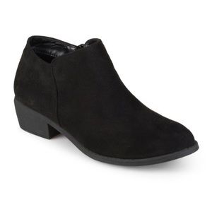 Booties Journee Collection